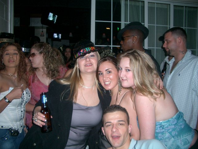 Birdman Dan FUBAR Nights VIP photo 9 - fubarnights.com South Florida nightclub party