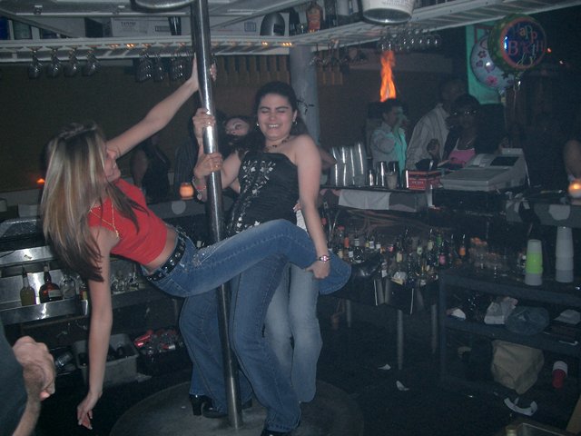 Birdman Dan FUBAR Nights VIP photo 38 - fubarnights.com South Florida nightclub party